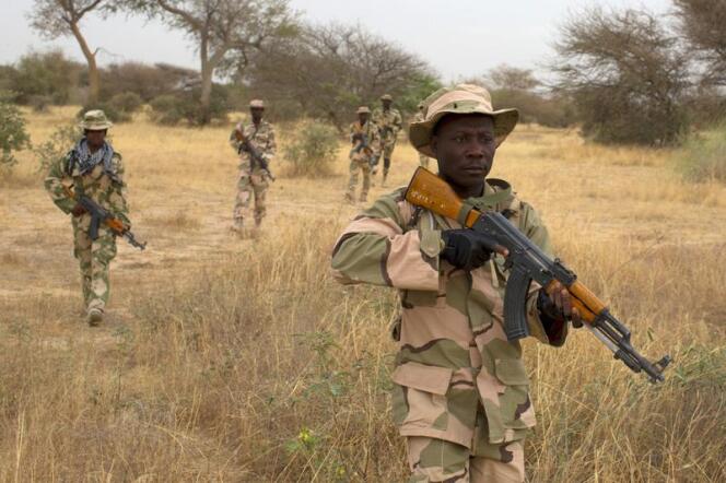 Des soldats nigérians lors de l’exercice militaire international Flintlock, dirigé par les Etats-Unis, à Diffa (Niger), le 3 mars 2014.