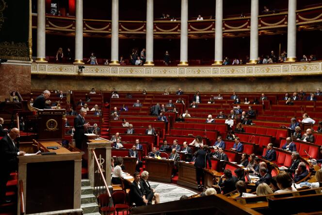 A l’Assemblée nationale lors d’une session de questions au gouvernement à Paris le 17 octobre.
