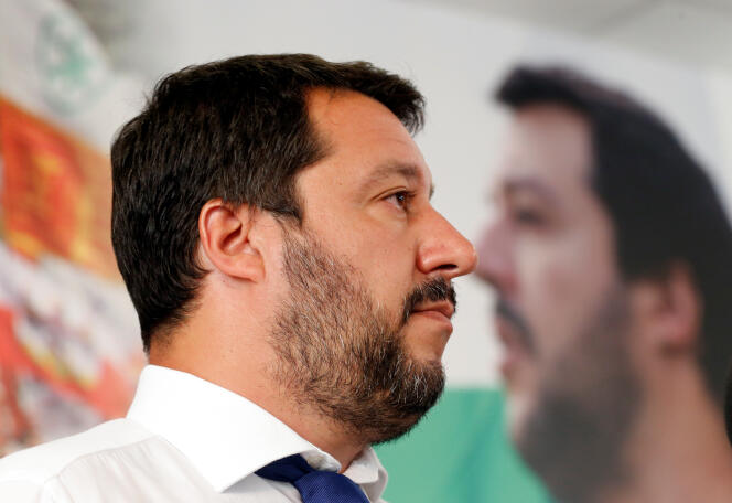 Le patron de la Ligue du Nord Matteo Salvini lors d’une conférence de presse à Milan, le 26 juin.