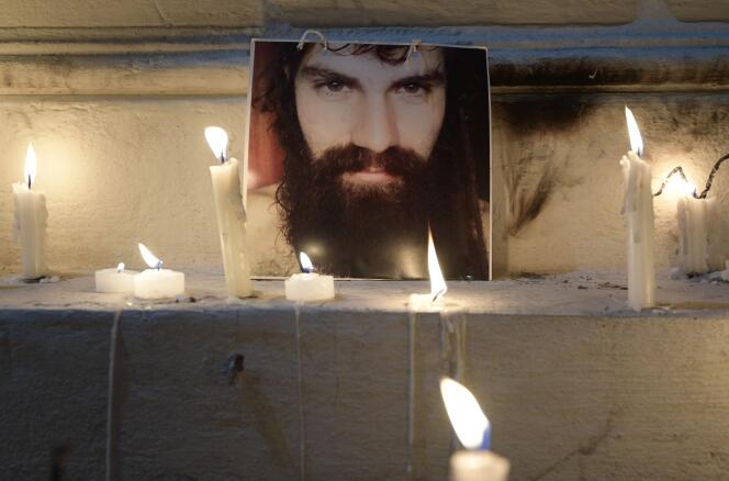 Un mémorial pour Santiago Maldonado près de la morgue où l’activiste était autopsié, le 20 octobre à Buenos Aires.