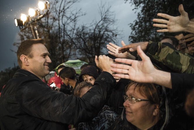 Alexei Navalny,en campagne électorale à Astrakhan (Russie), le 22 octobre.