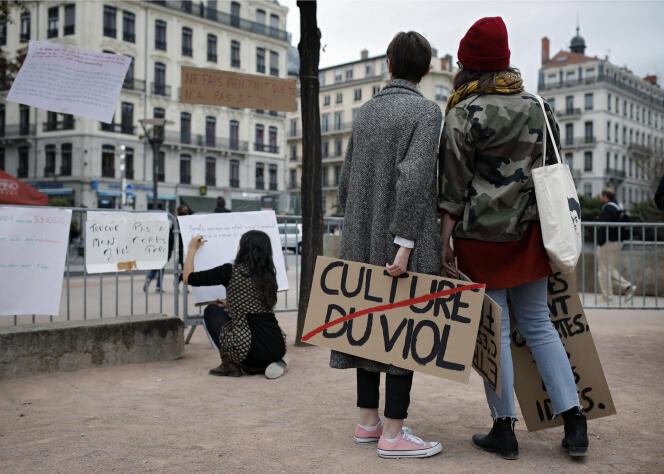 « Je vous dis : osez briser le silence, c’est votre meilleur remède ! » (Manifestation contre le viol et le harcèlement sexuel, à Lyon, le 29 octobre).