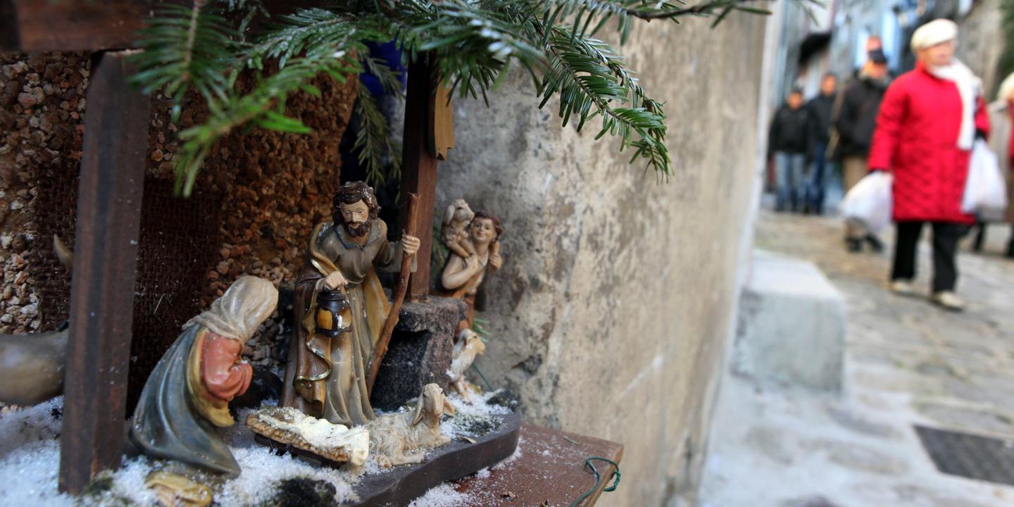 Creche De Noel 06 Le Conseil D Etat Met Fin A Une Longue Affaire De Creche De Noel A Beziers