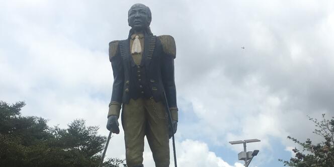 La statue de Toussaint Louverture à Allada, au Bénin.