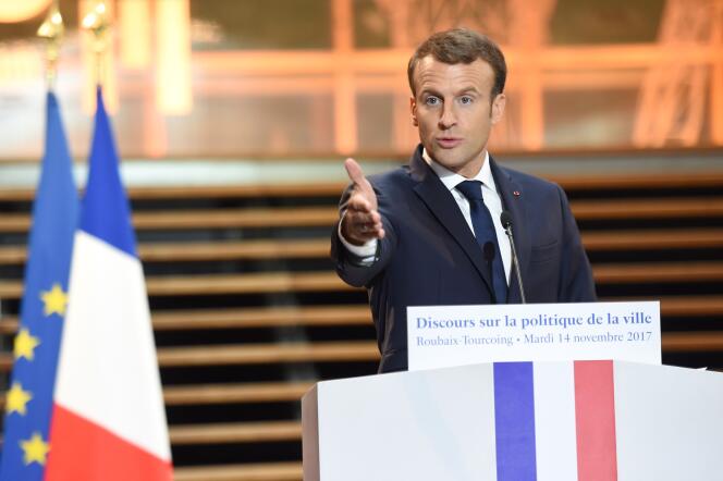 Le président de la République, Emmanuel Macron, le 14 novembre à Tourcoing.