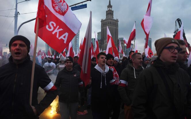 Manifestants nationalistes, à Varsovie, le 11 novembre.