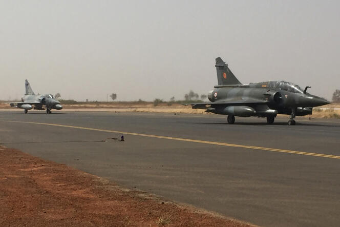 Deux Mirage 2000, le 6 novembre à Niamey.
