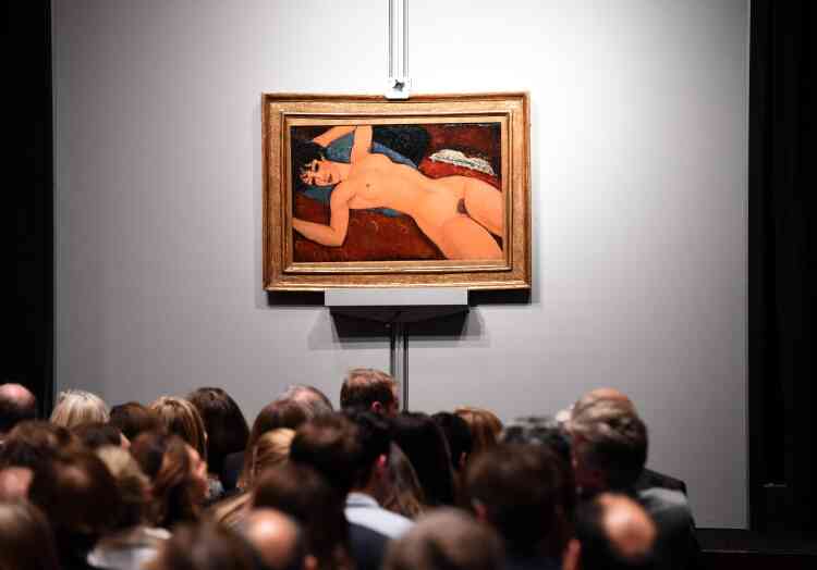« Nu couché », une toile du peintre italien Amedeo Modigliani datant de 1917-1918, a atteint 170,4 millions de dollars lors d’une vente par la même maison d’enchères en novembre 2015.
