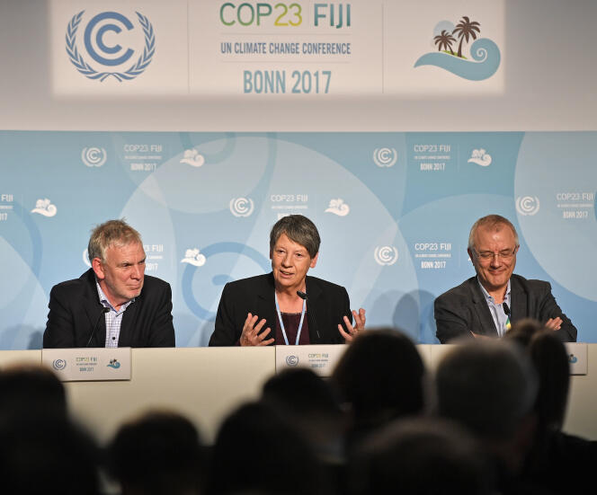La ministre allemande de l’environnement, Barbara Hendricks (au centre), à la COP23 de Bonn, le 17 novembre.