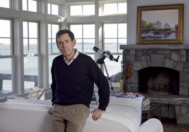 Edward Blum pose à son domicile de South Thomaston, dans le Maine (nord-est des Etats-Unis), en novembre 2012.