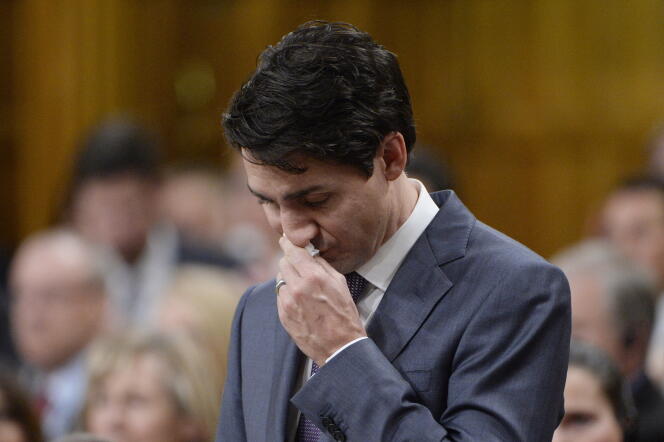 Le premier ministre canadien Justin Trudeau présente les excuses officielles du gouvernement aux minorités sexuelles, le 28 novembre, à Ottawa.