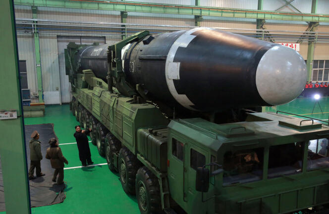 Un missile nord-coréen de type Hwasong-15 présenté par les autorités de Pyongyang, le 29 novembre.