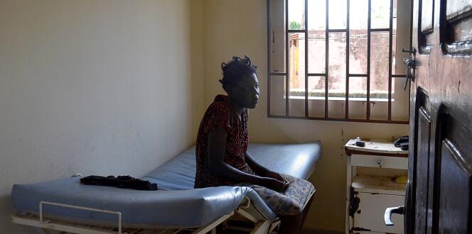 Dans l’unique hôpital psychiatrique du Gabon, à Melen, en mai 2016.