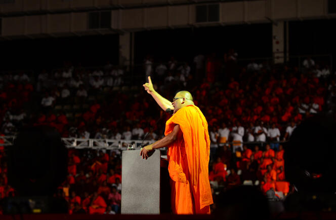 Lors d’un rassemblement du mouvement extrémiste bouddhiste sri-lankais Bodu Bala Sena (BBS), à Colombo, en 2014.