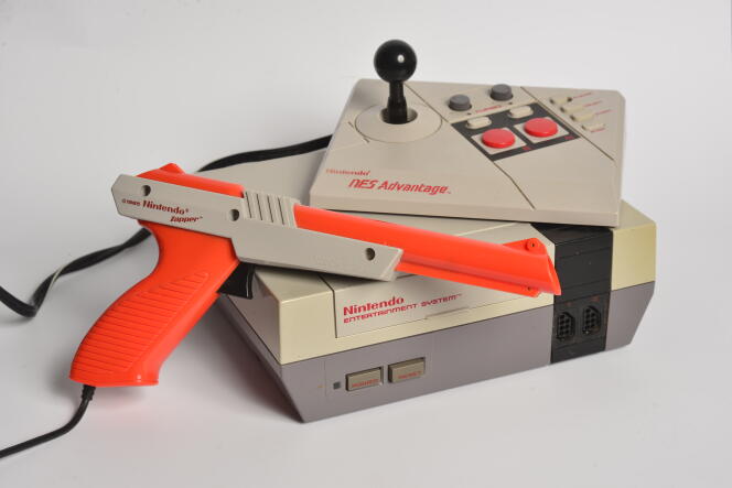 Console Nintendo NES de 1985