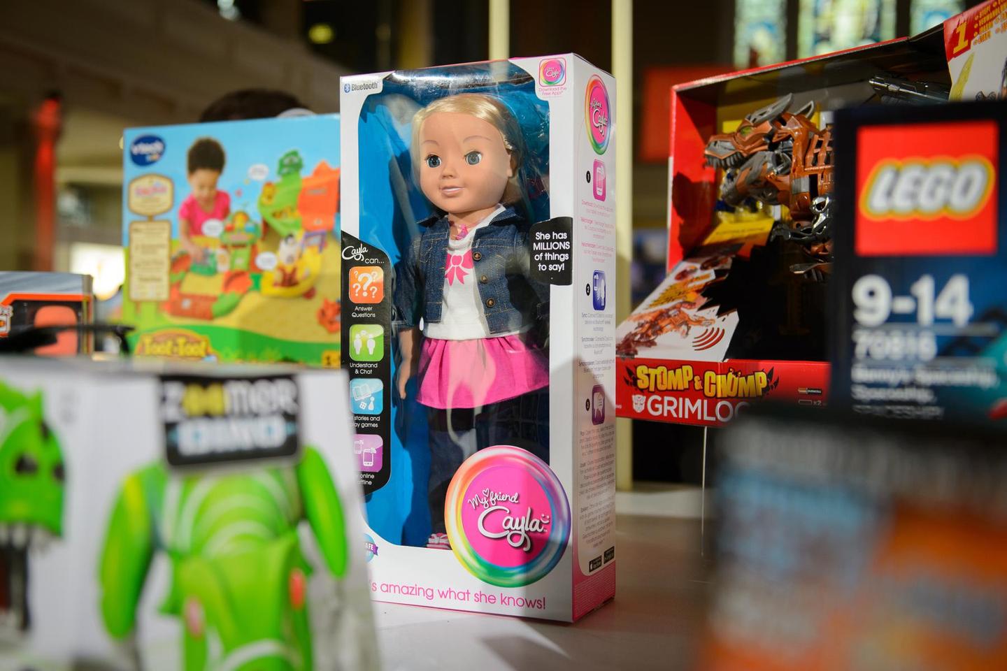 Cayla poupéé sale