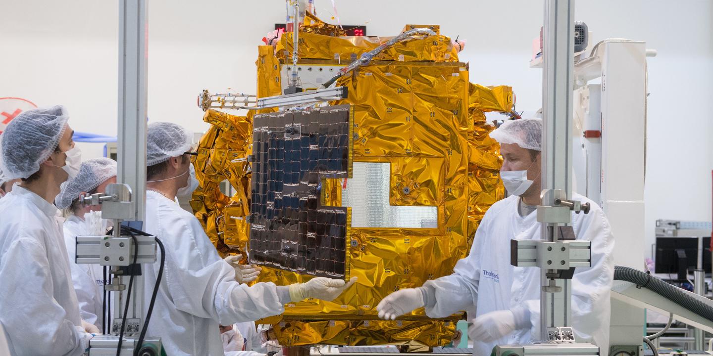 Https Www Lemonde Fr Ameriques Article 2017 12 04 La Cour Supreme Remet En Vigueur Le Decret Anti Immigration De Donald Trump 5224568 3222 Html 2019 10 18t12 00 00 02 00 2017 12 04t22 48 43 01 00 La Cour Supreme Americaine Remet En