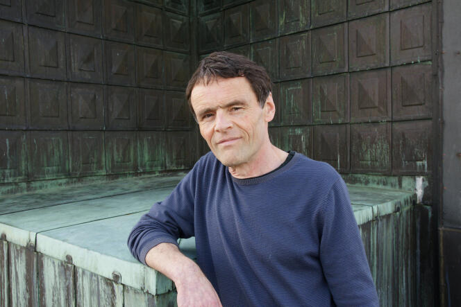L’écrivain Bertrand Visage, en 2009.