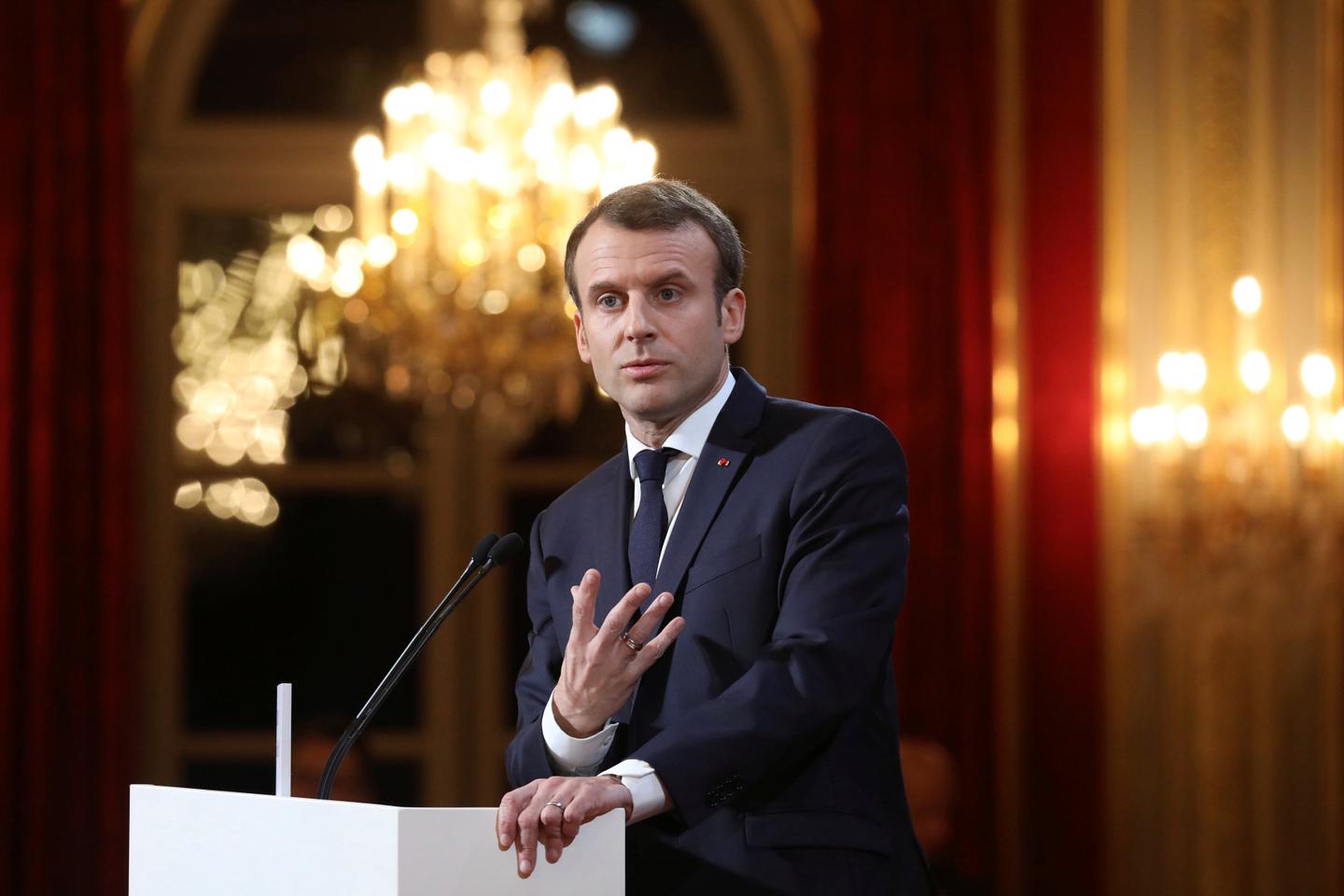 Emmanuel Macron annonce une loi pour lutter contre les « fake news »