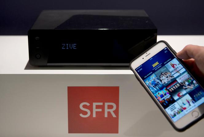 Equipement SFR, à Paris, en 2015.