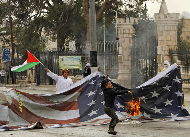 Lors d’une manifestation à Bethléem après l’annonce par Donald Trump du tranfert à Jérusalem de l’ambassade états-unienne en Israël, le 20 décembre.