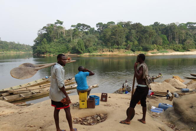 A Agbokim, village nigérian séparé du Cameroun par la rivière Manyu.