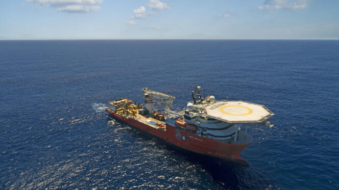 Photo non datée du navire « Seabed Constructor », dépêché dans l’océan Indien par l’entreprise américaine Ocean Infinity pour rechercher l’épave du vol MH370.