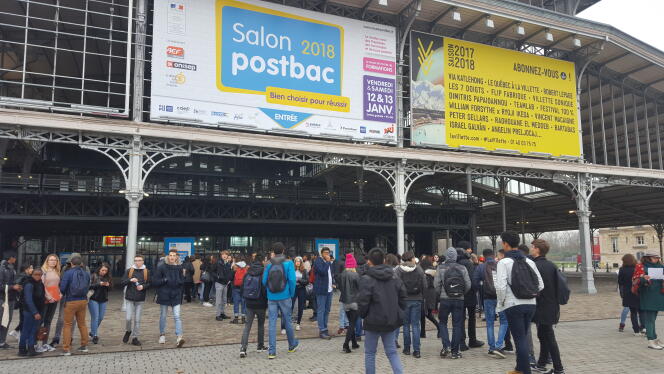 Salon Postbac – Grande Halle de la Villette, à Paris, le 12 janvier 2018.