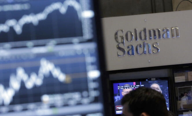 «  Goldman Sachs n’est plus la banque insolente qu’elle fut avant la crise de 2008. En 2017, ses profits ont été divisés par deux et elle s’est fait détrôner en Bourse par sa rivale Morgan Stanley. »