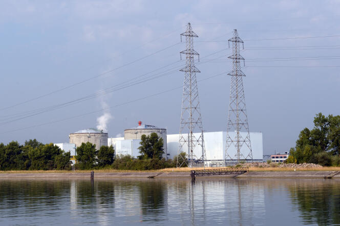 La centrale nucléaire de Fessenheim (Haut-Rhin), le 19 juillet 2013.
