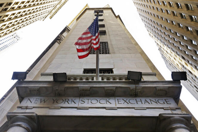 Vue de l’entrée de la Bourse de New York, Wall Street