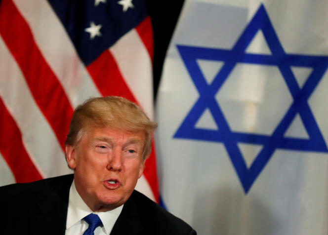 Donald Trump, lors d’une rencontre avec le premier ministre israélien, Benyamin Nétanyahou, à Davos (Suisse), le 25 janvier.