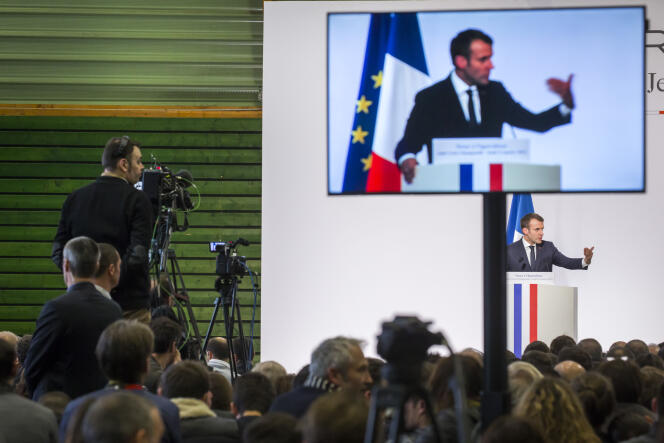 Emmanuel Macron, lors de ses vœux au monde agricole à Saint-Genès-Champanelle (Puy-de-Dôme), le 25 janvier.