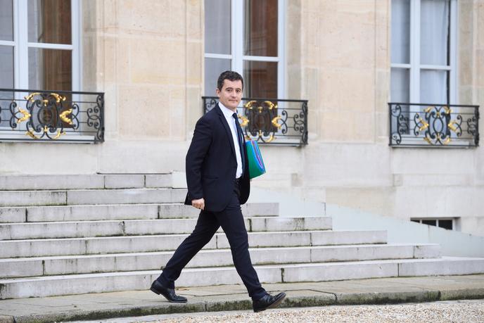 Gerald Darmanin Vise Par Une Accusation De Viol