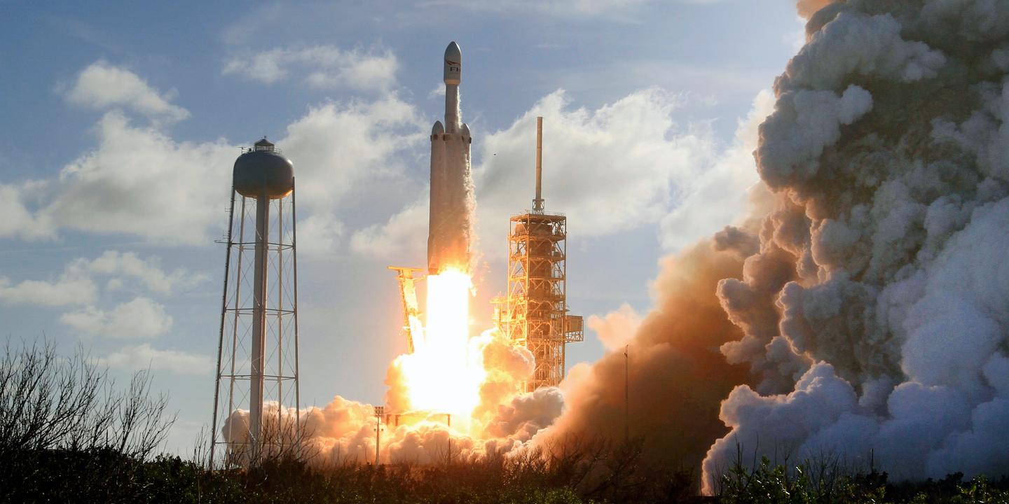 Comment les fusées gênent-elles le vol des avions