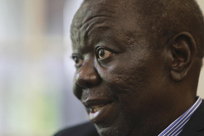 Morgan Tsvangirai est mort mercredi en Afrique du Sud après avoir longtemps lutté contre un cancer, a annoncé Elias Mudzuri, le vice-président de son parti, le Mouvement pour le changement démocratique.