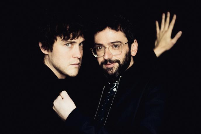 Le duo MGMT : Andrew VanWyngarden (à gauche) et Ben Goldwasser, à Paris, le 29 janvier 2018.