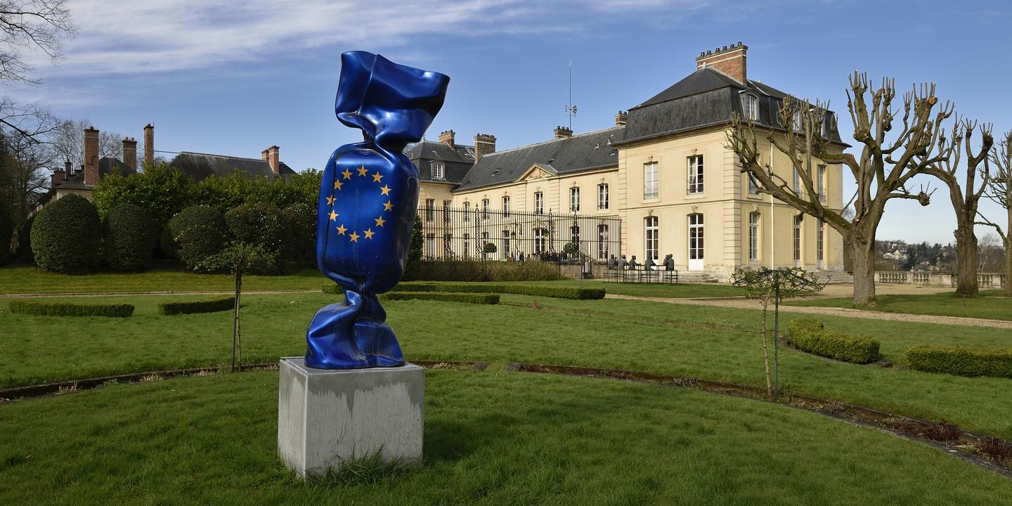 Les Artistes Richard Orlinski Et Laurence Jenkell Deux Inconnus Qui Valent Cher