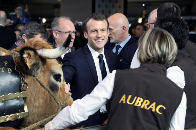 Le président Emmanuel Macron lors de l’inauguratuin du Salon de l’agriculture, porte de Versailles, à Paris, samedi 24 février.