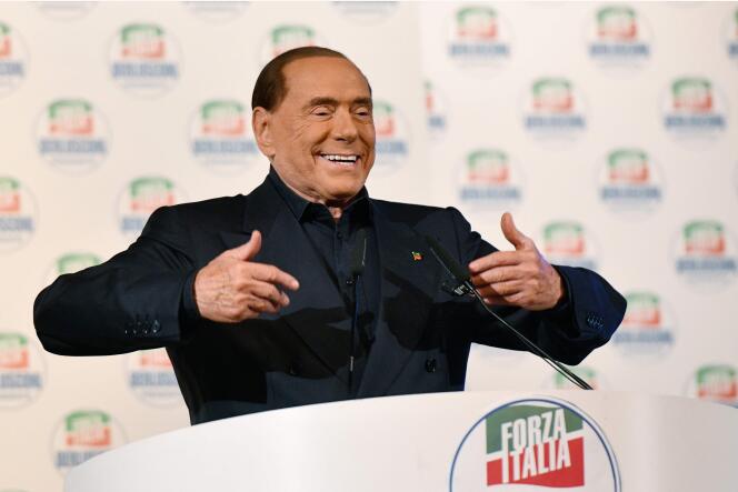 Silvio Berlusconi lors d’un meeting électoral à Milan, le 25 février.