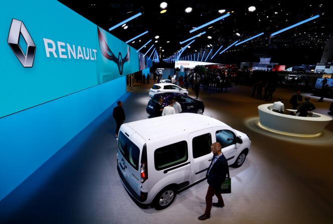 Des modèles Renault au Salon international de l’automobile de Genève, le 6 mars.