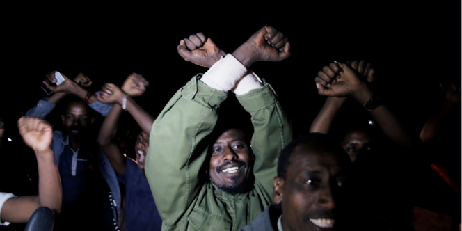 Des partisans de l’opposant éthiopien Bekele Gerba célèbrent sa libération, le 13 février 2018, à Adama, dans la région Oromia.