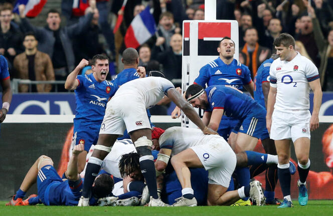 La joie des Français après le coup de sifflet final de la rencontre, et leur victoire contre l’Angleterre.