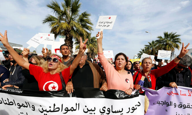 Marche pour l’égalité entre les hommes et les femmes, à Tunis, le 10 mars.