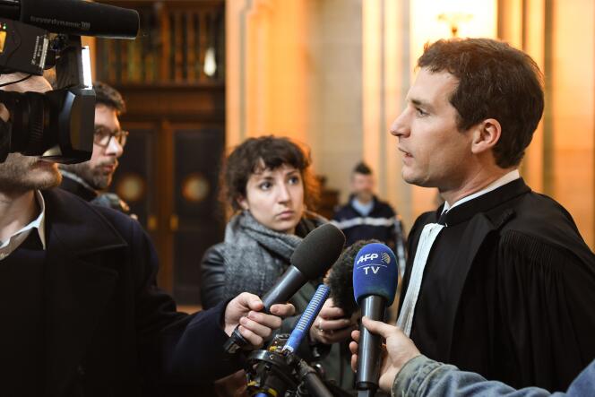 L’un des avocats de la défense, Jérémie Assous, le 13 mars 2018 au palais de justice de Paris.