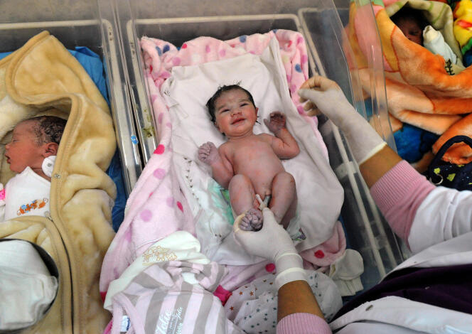 Dans une maternité de Rabat, au Maroc, en octobre 2011.