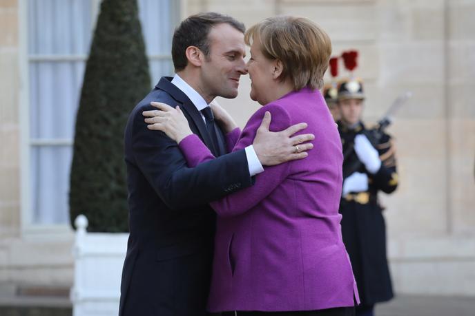 Emmanuel Macron Et Angela Merkel Encore Dans Le Flou Pour Renforcer L Europe