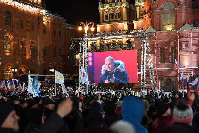 Pendant le discours de Vladimir Poutine à Moscou, après sa victoire, le 18 mars.