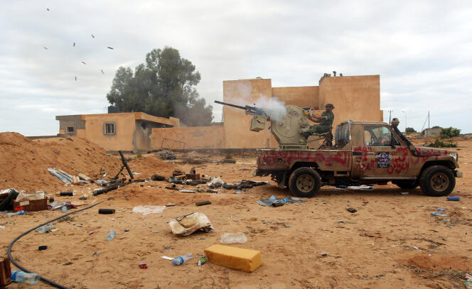 Dans les environs de Syrte (Libye), en octobre 2011.