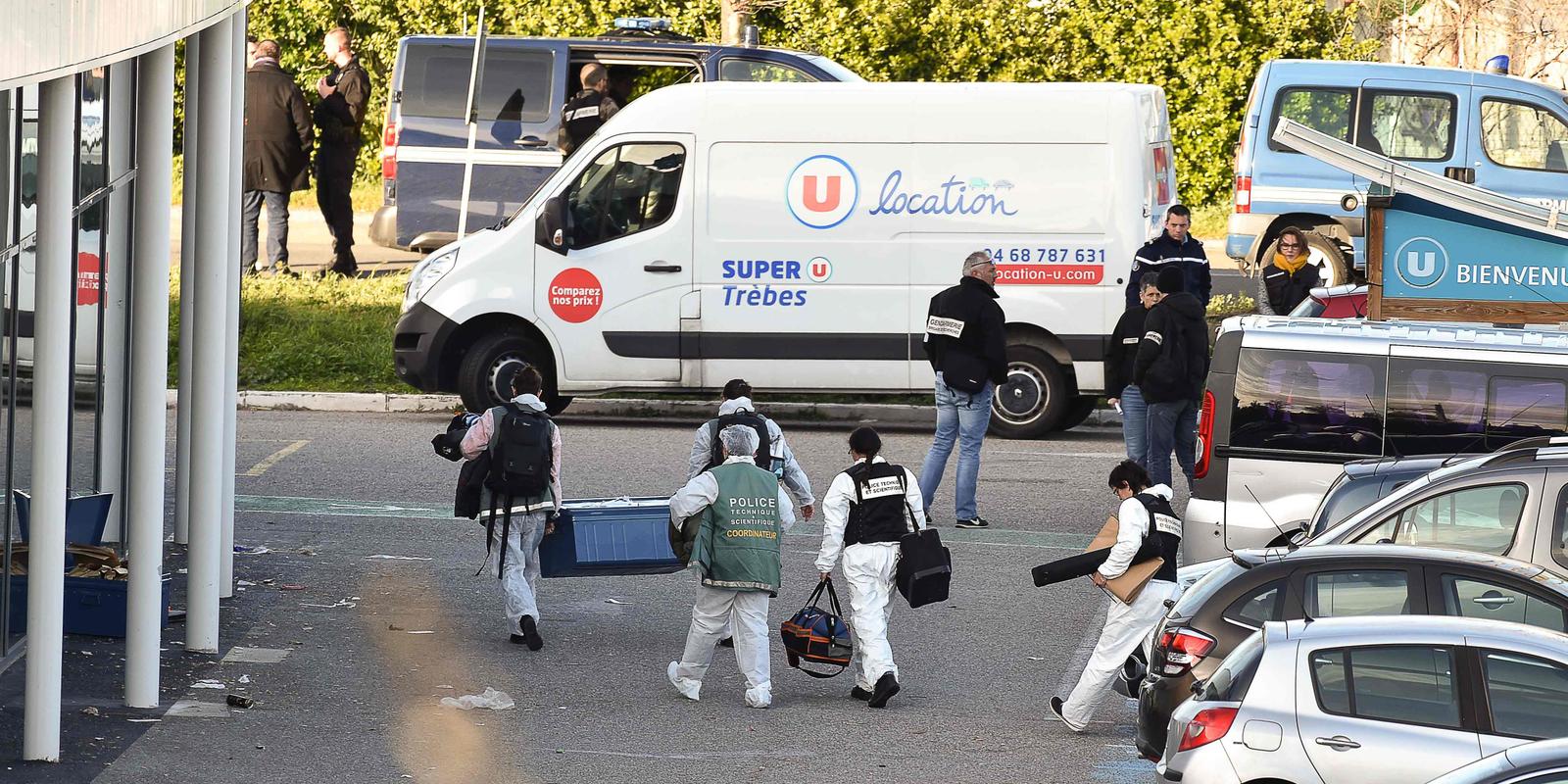 L’assaut a été donné contre un Super U, à Trèbes, où une prise d’otages était en cours vendredi 23 mars. L’organisation Etat islamique a revendiqué les attaques qui ont fait trois morts dans l’Aude. Le preneur d’otages a été abattu.